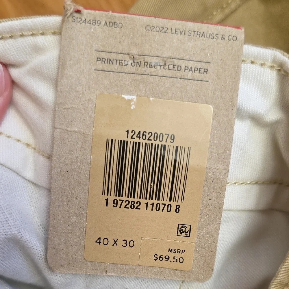 Levi's Ace Cargo Pant 40x30 Khaki Relaxed Fit Tapered Leg Double Pocket NEW